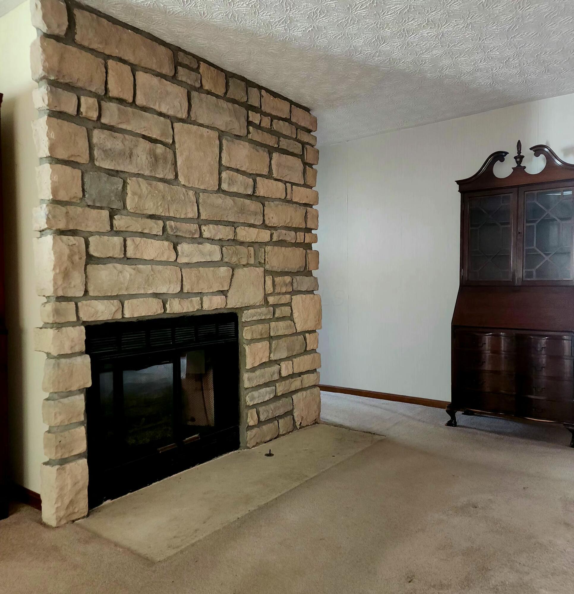 3795 Dinsmore Castle Drive, Columbus, Ohio image 6