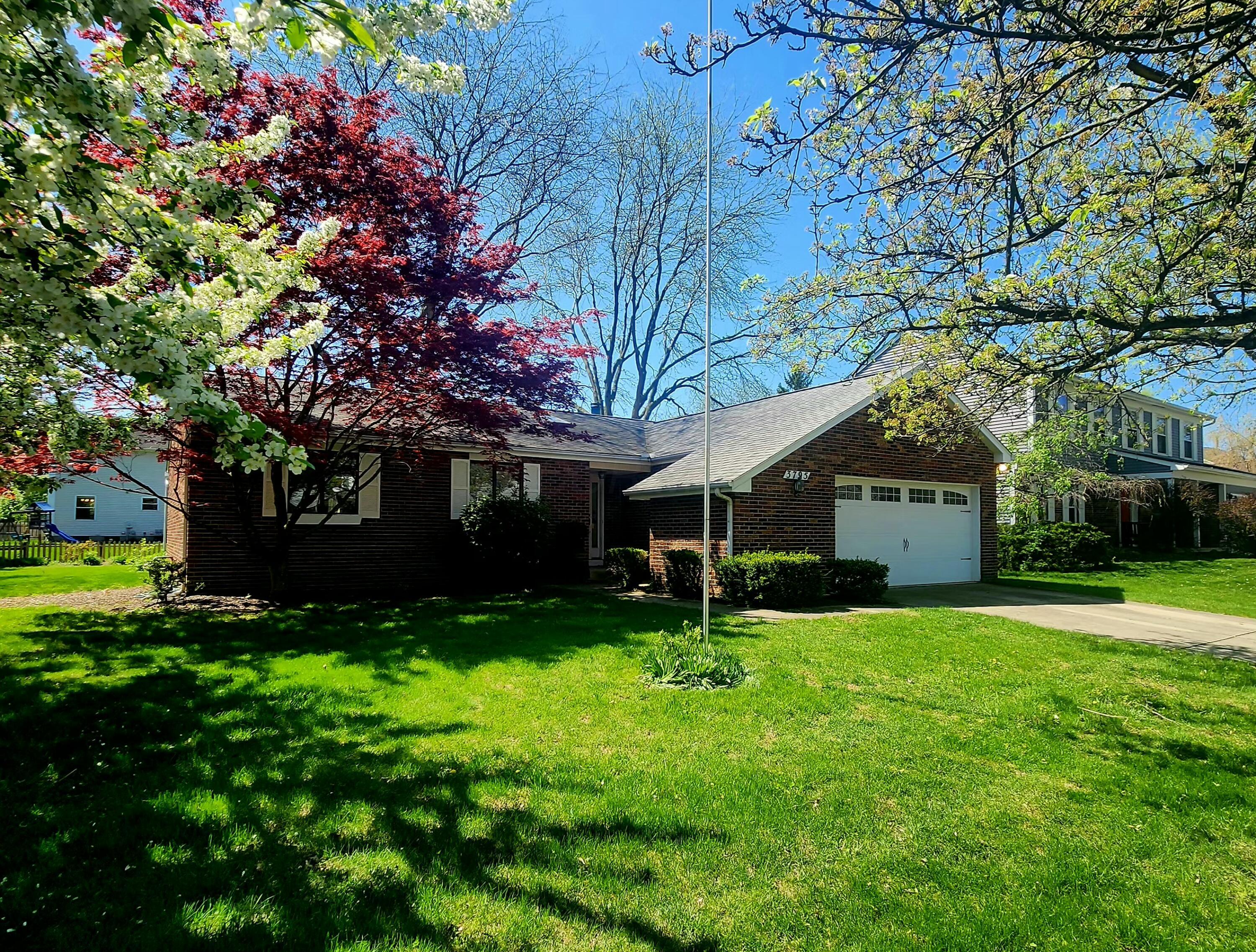 3795 Dinsmore Castle Drive, Columbus, Ohio image 1