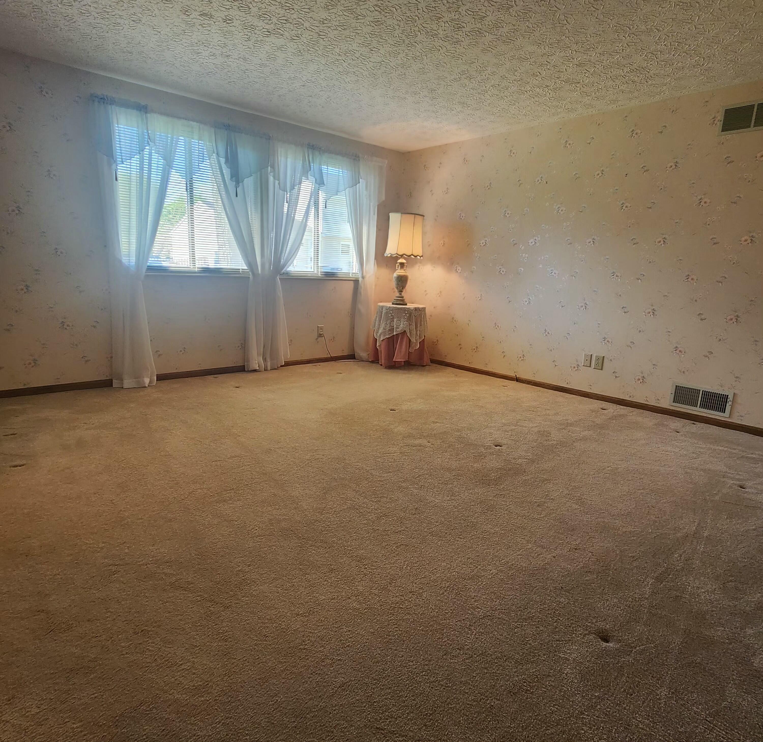 3795 Dinsmore Castle Drive, Columbus, Ohio image 12
