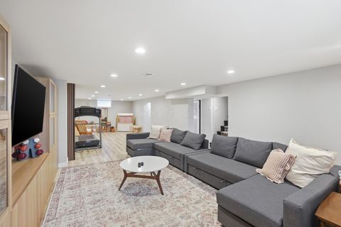 Tiny photo for 2691 Kenny Lane, Grove City, OH 43123 (MLS # 226014286)