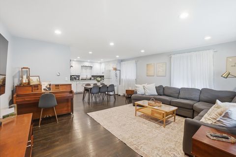 Tiny photo for 2691 Kenny Lane, Grove City, OH 43123 (MLS # 226014286)