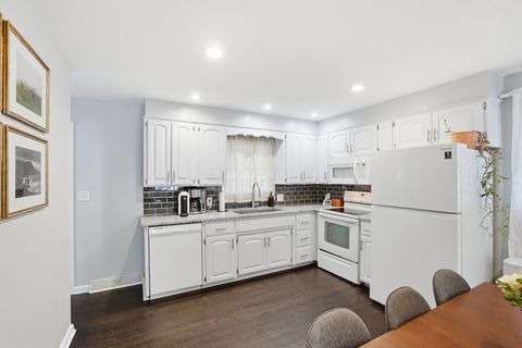 Tiny photo for 2691 Kenny Lane, Grove City, OH 43123 (MLS # 226014286)