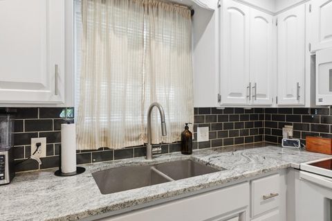 Tiny photo for 2691 Kenny Lane, Grove City, OH 43123 (MLS # 226014286)