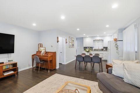 Tiny photo for 2691 Kenny Lane, Grove City, OH 43123 (MLS # 226014286)
