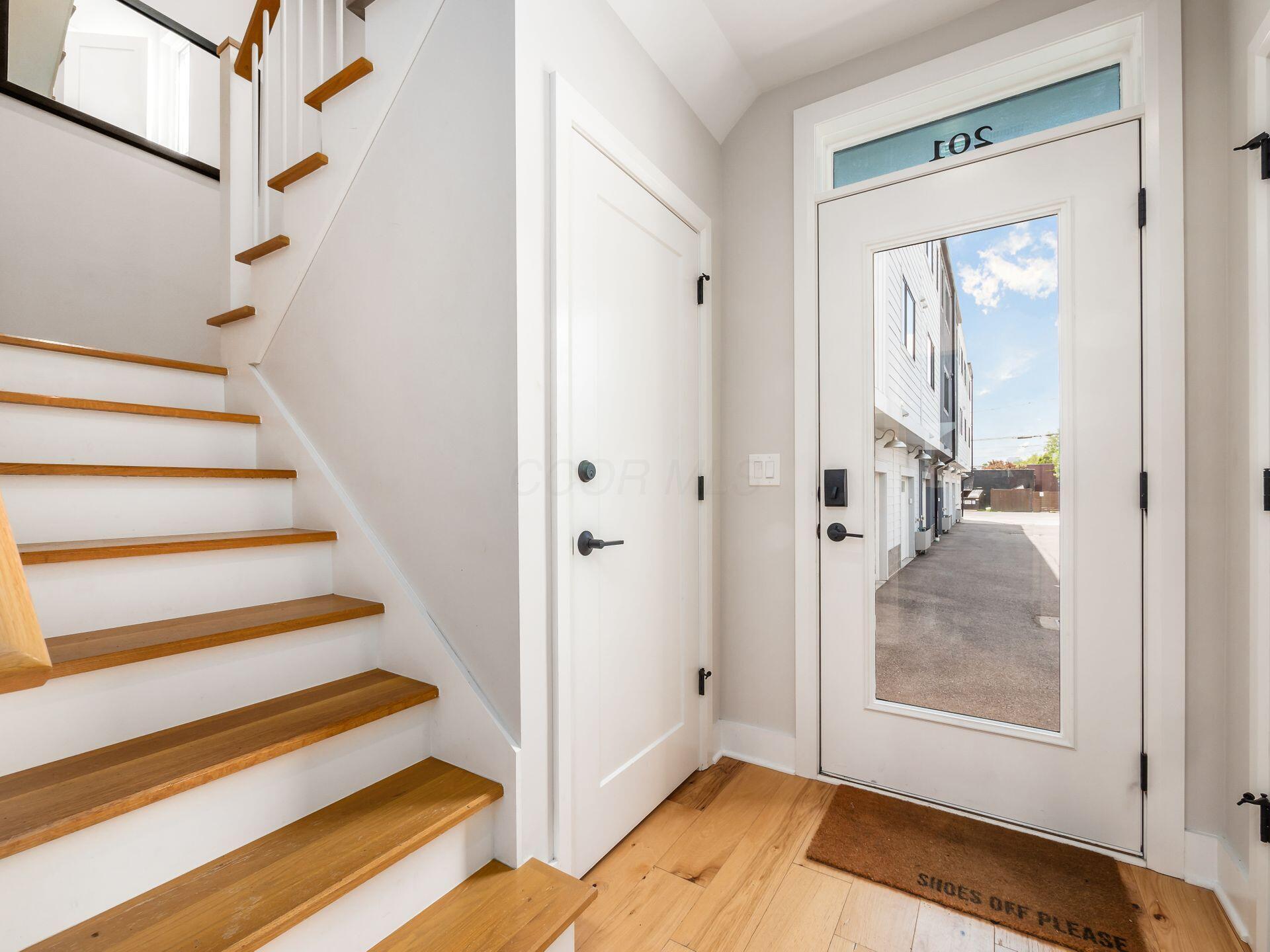 201 E 5th Avenue, Columbus, Ohio image 12