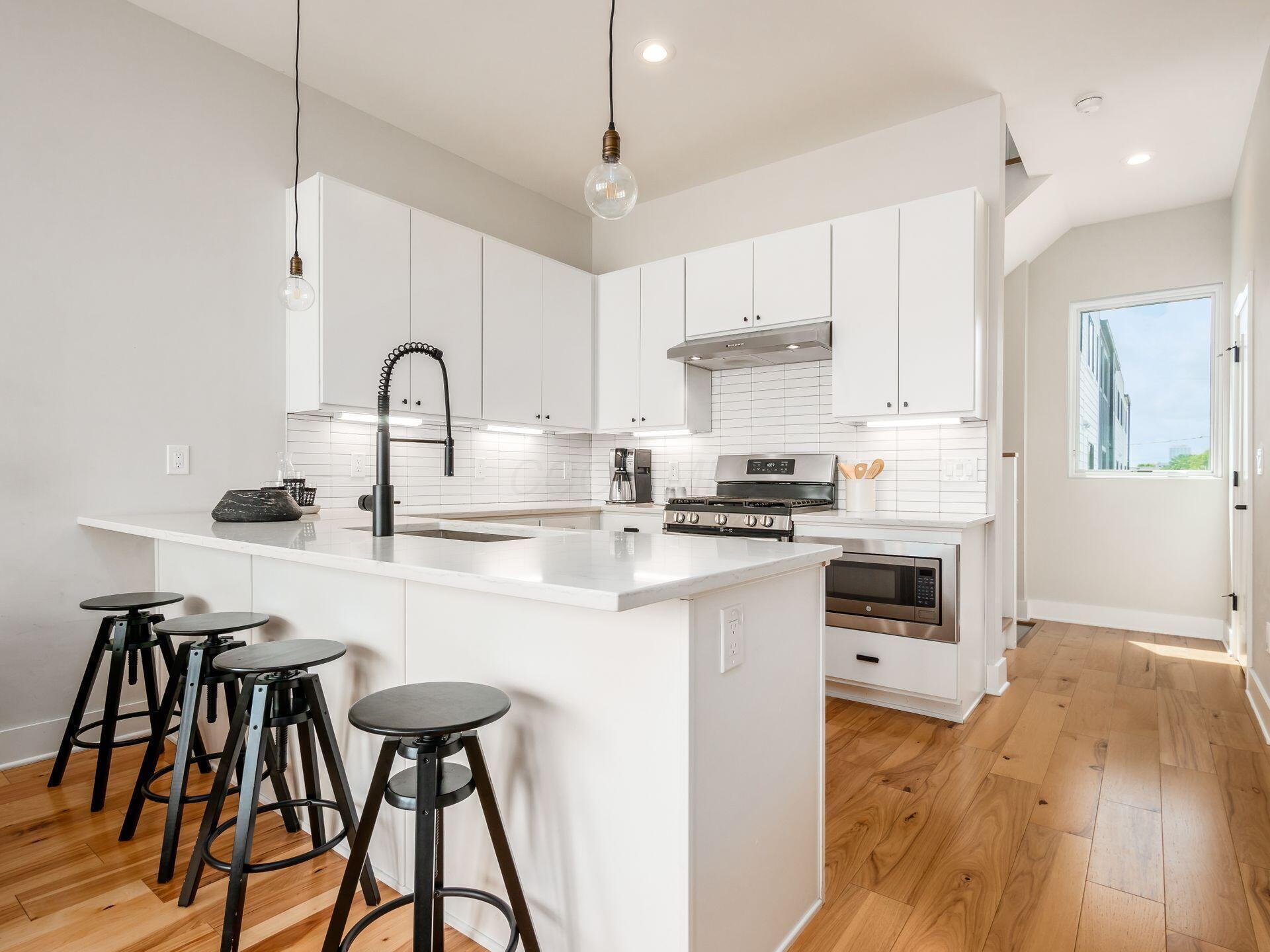 201 E 5th Avenue, Columbus, Ohio image 16