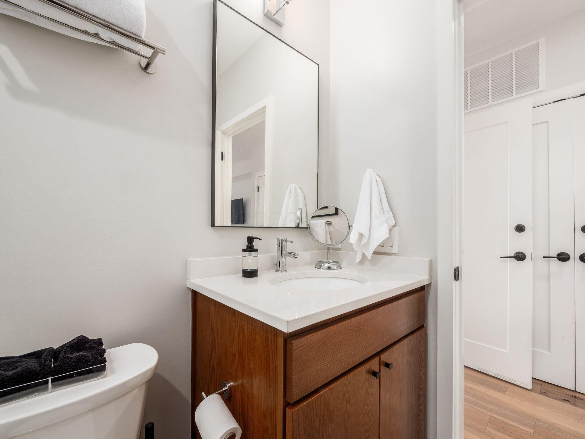 201 E 5th Avenue, Columbus, Ohio image 11