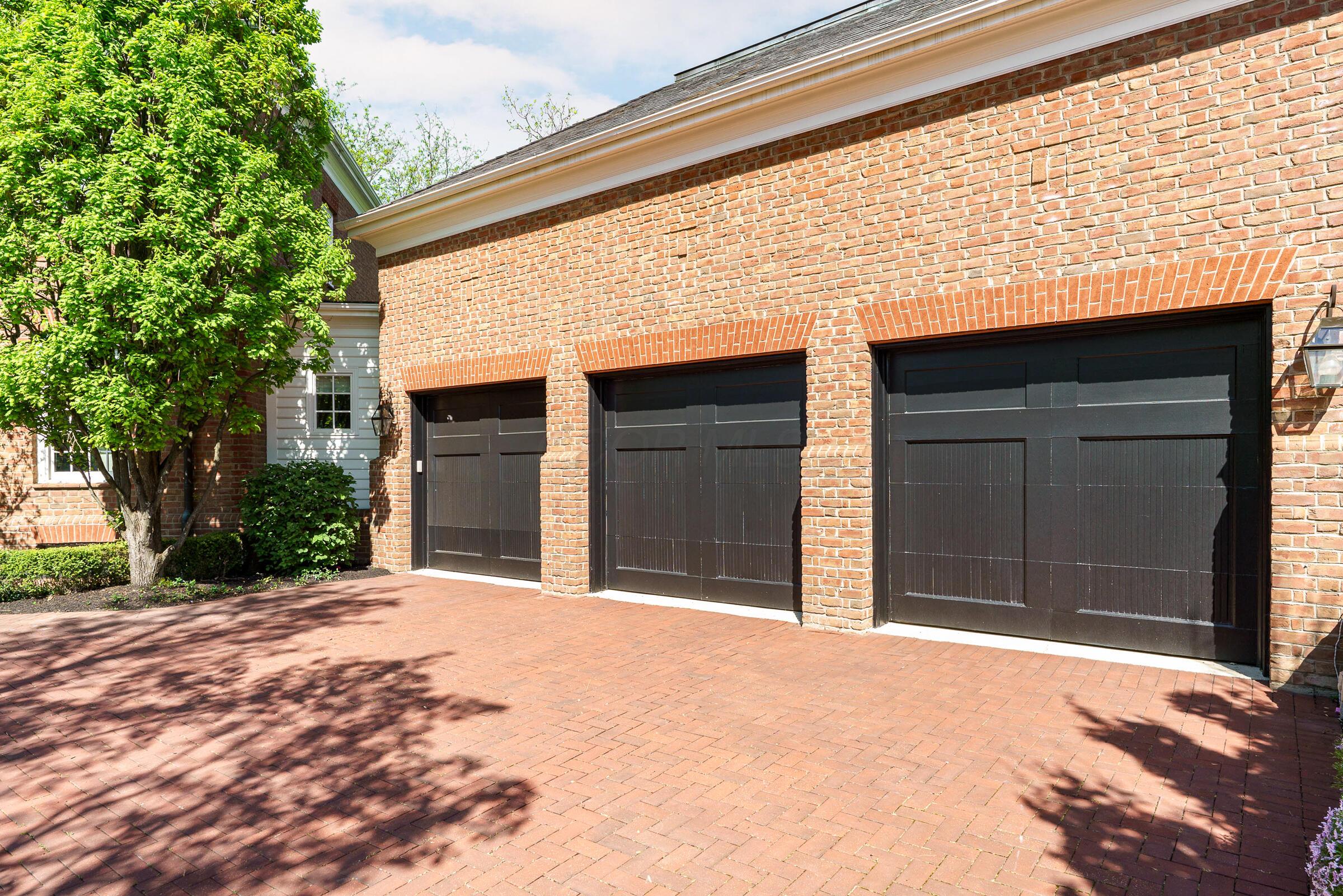 6940 Clivdon Mews, New Albany, Ohio image 5