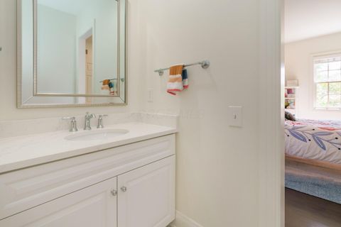 Tiny photo for 6940 Clivdon Mews, New Albany, OH 43054 (MLS # 225014606)