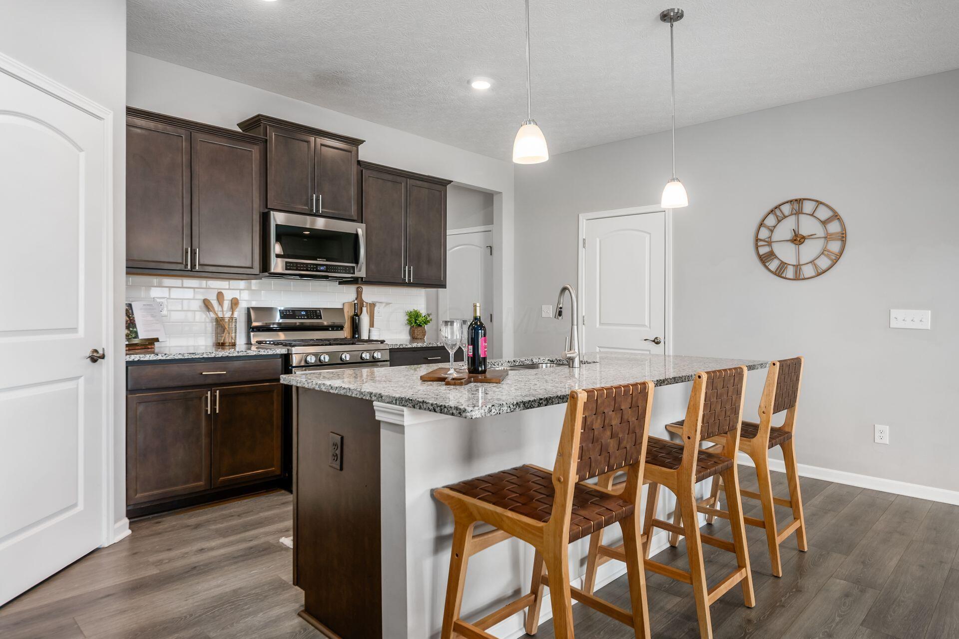 261 Mannaseh Drive, Granville, Ohio image 10