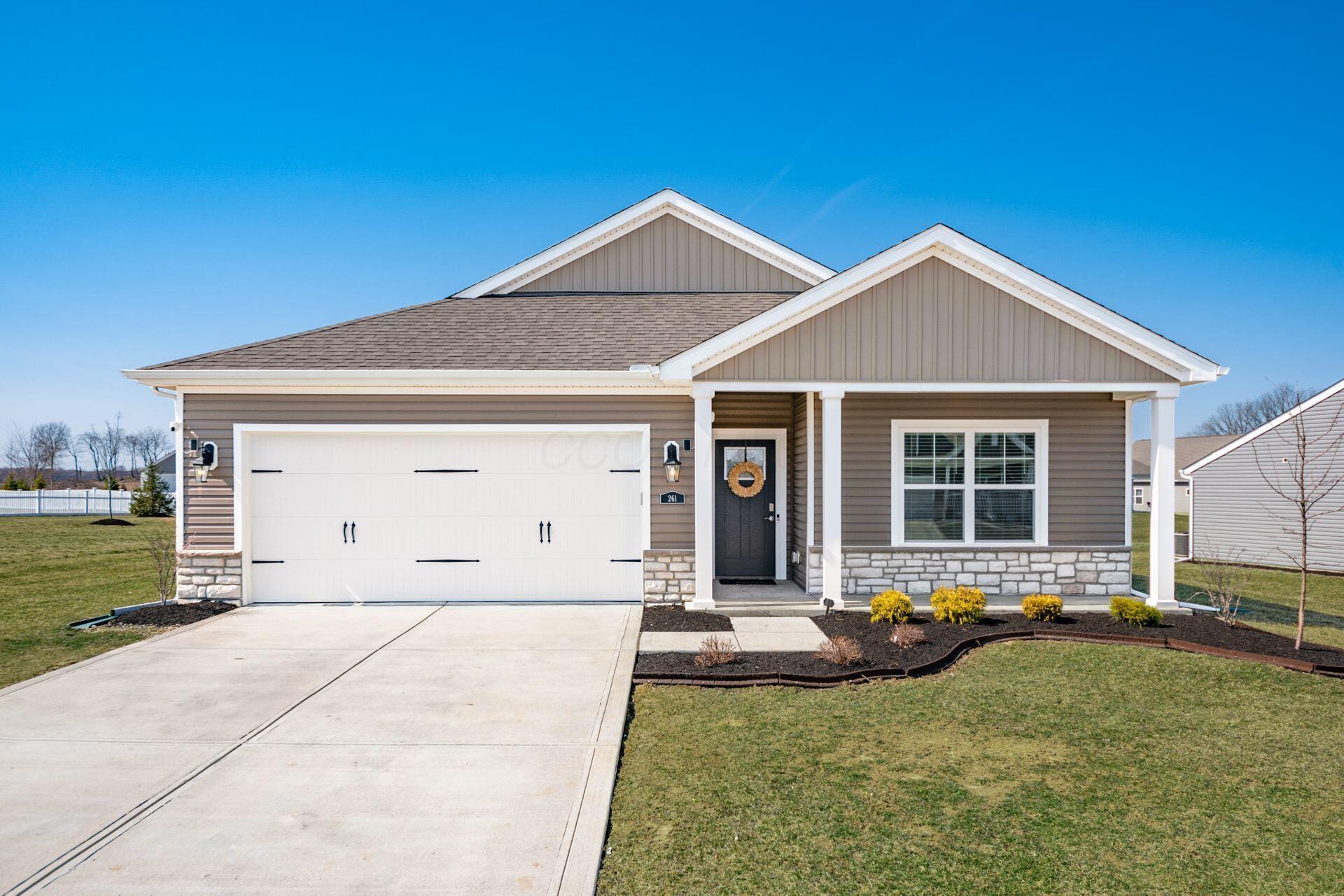261 Mannaseh Drive, Granville, Ohio image 1