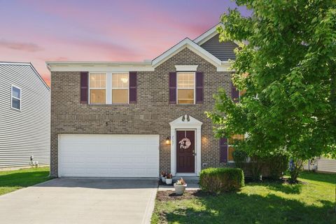 Photo of 7557 Witch Hazel Drive, Canal Winchester, OH 43110 (MLS # 226019417)