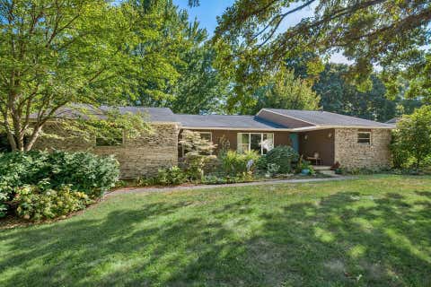 Photo for 1675 Marshlyn Court