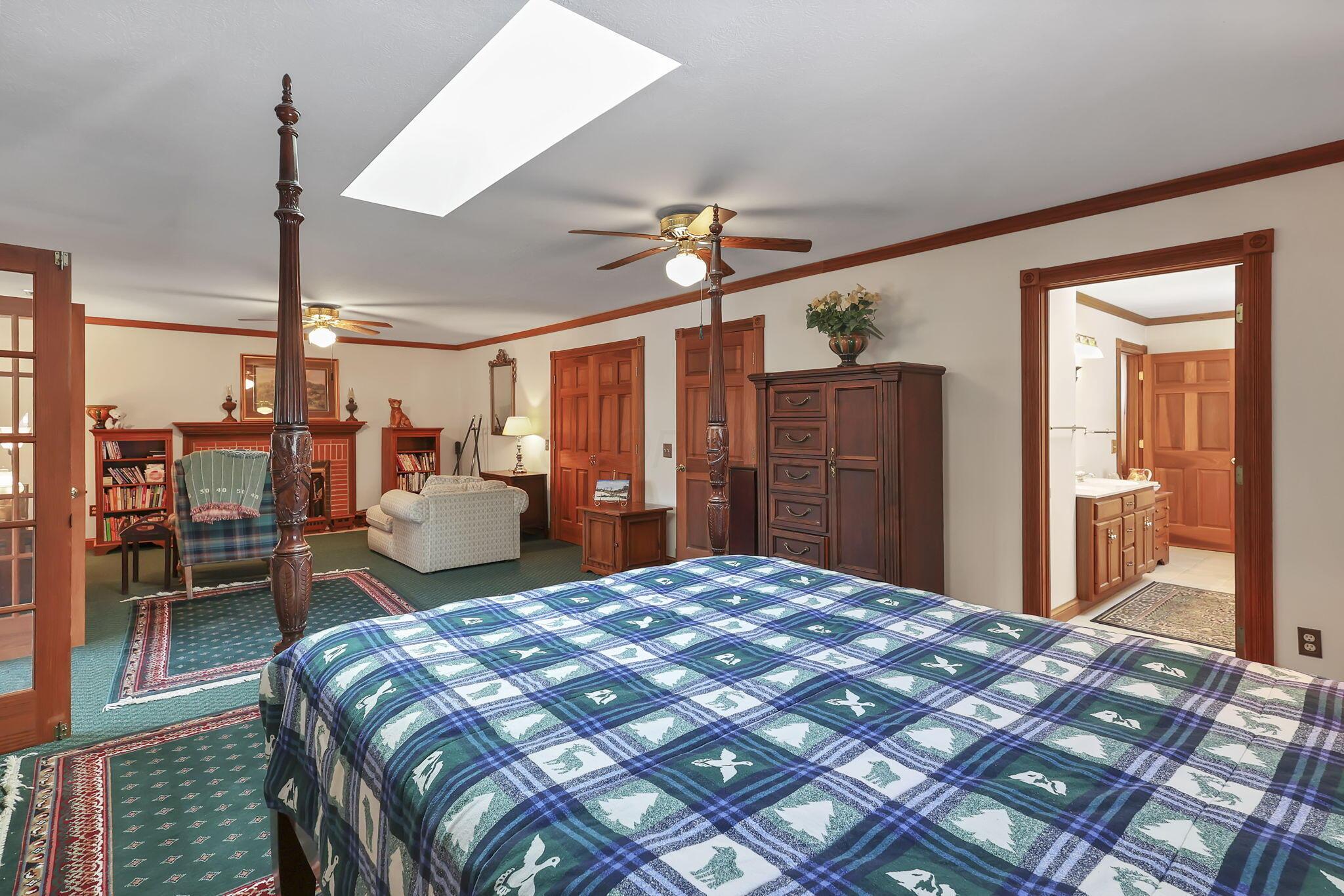 2098 Maya Lane, Sugar Grove, Ohio image 49