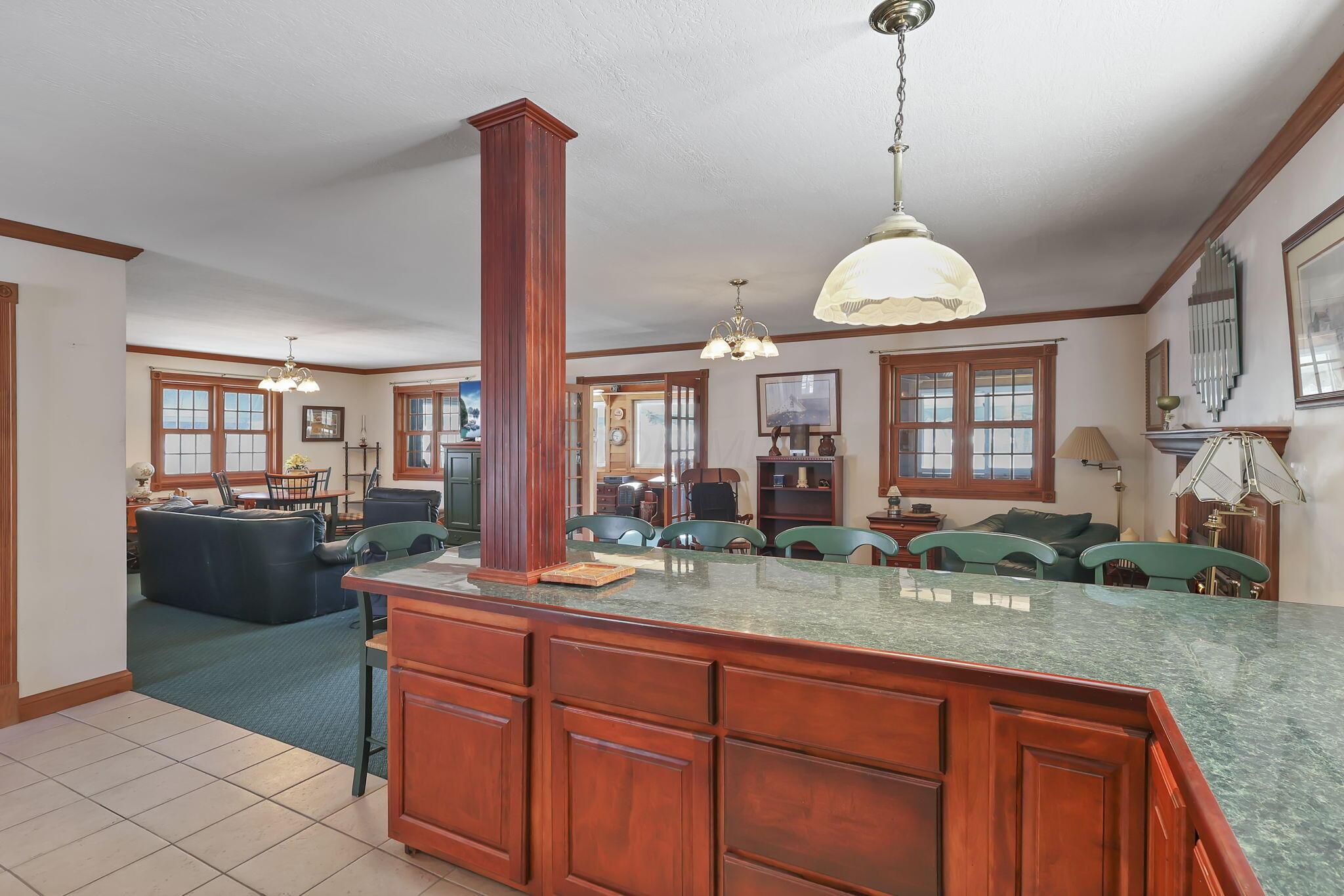 2098 Maya Lane, Sugar Grove, Ohio image 22
