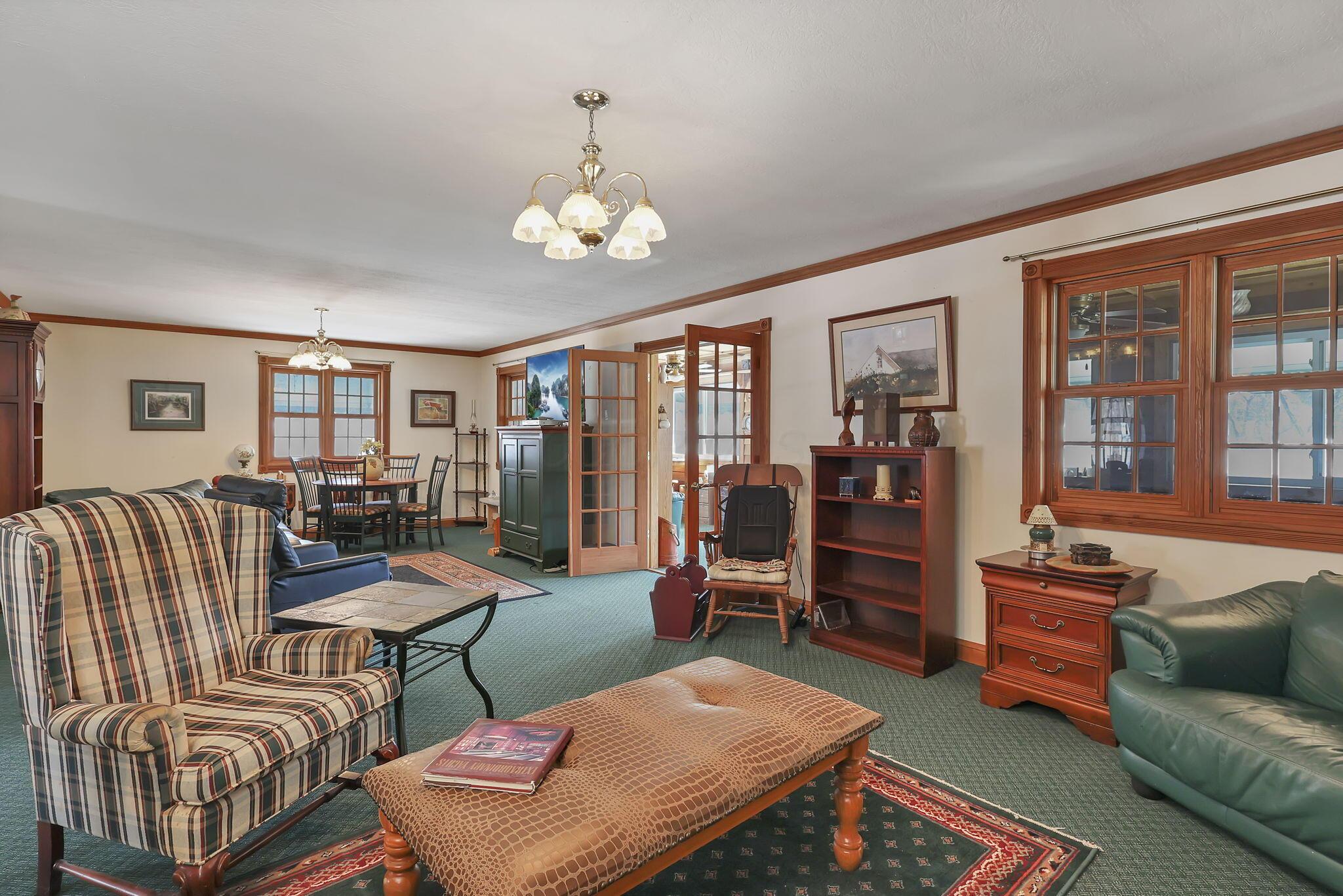 2098 Maya Lane, Sugar Grove, Ohio image 10