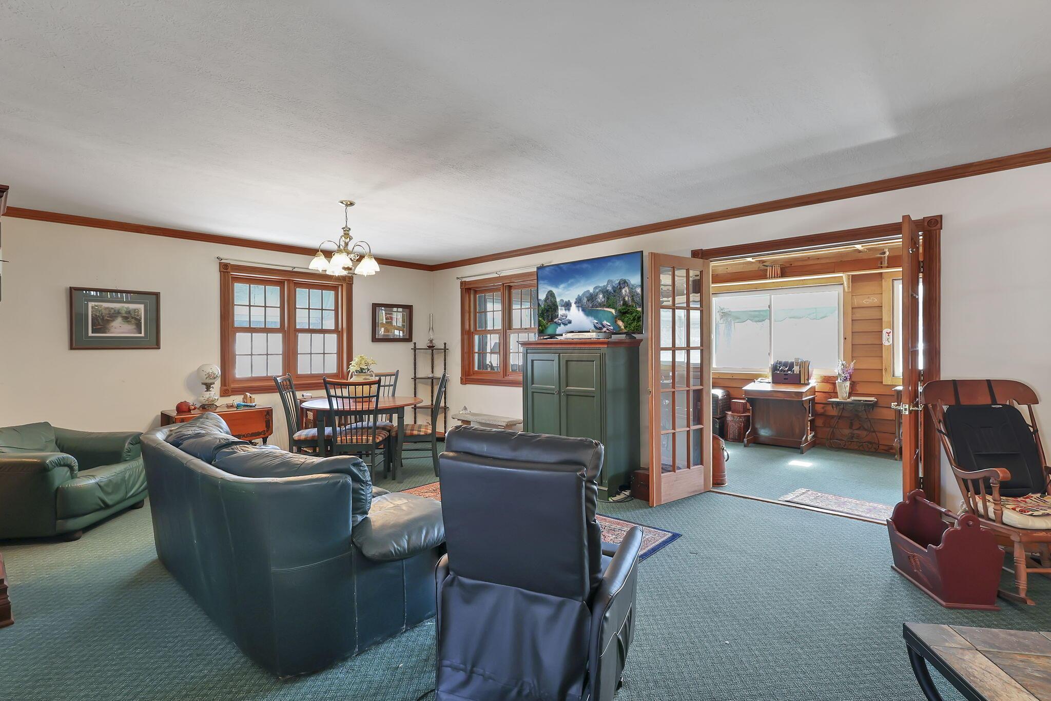 2098 Maya Lane, Sugar Grove, Ohio image 13