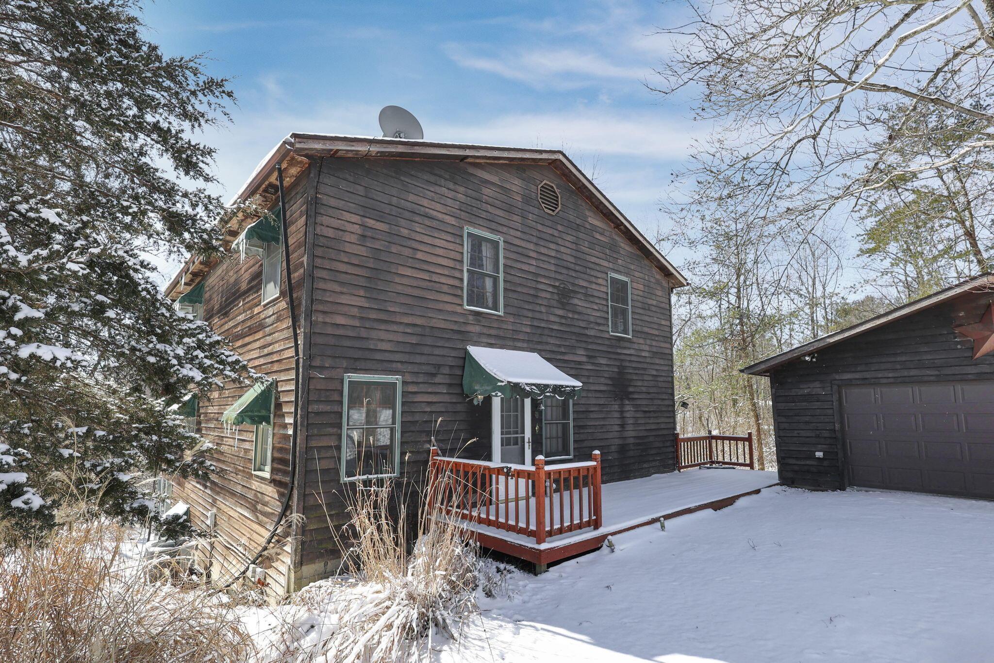 2098 Maya Lane, Sugar Grove, Ohio image 3