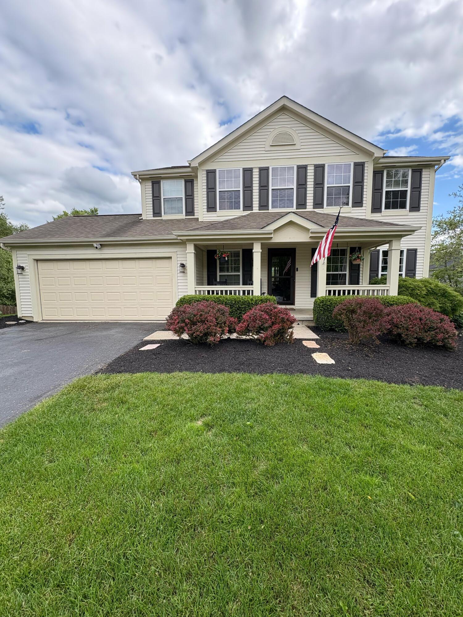 369 Highbanks Valley Court, Newark, Ohio image 1