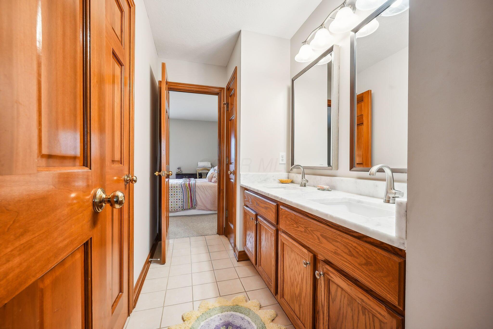 5971 Heritage View Court, Hilliard, Ohio image 42