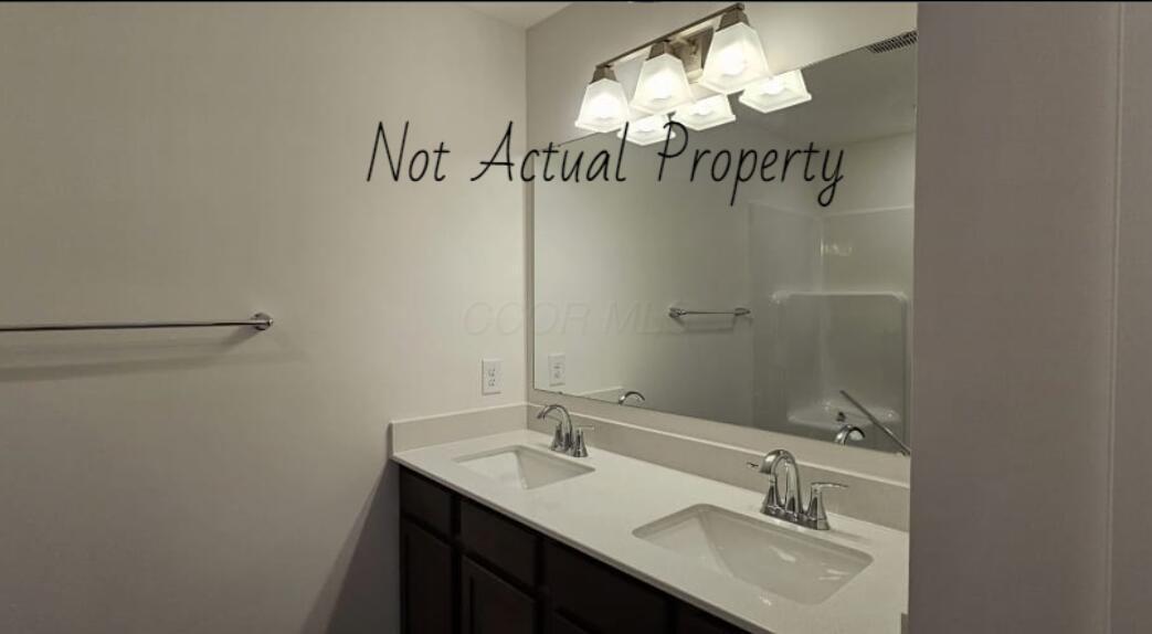 2815 Horsham Drive, Grove City, Ohio image 5