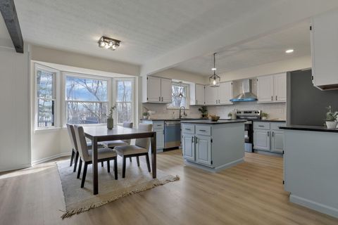 Photo of 5289 Hazelton-Etna Road SW, Pataskala, OH 43062 (MLS # 226008358)