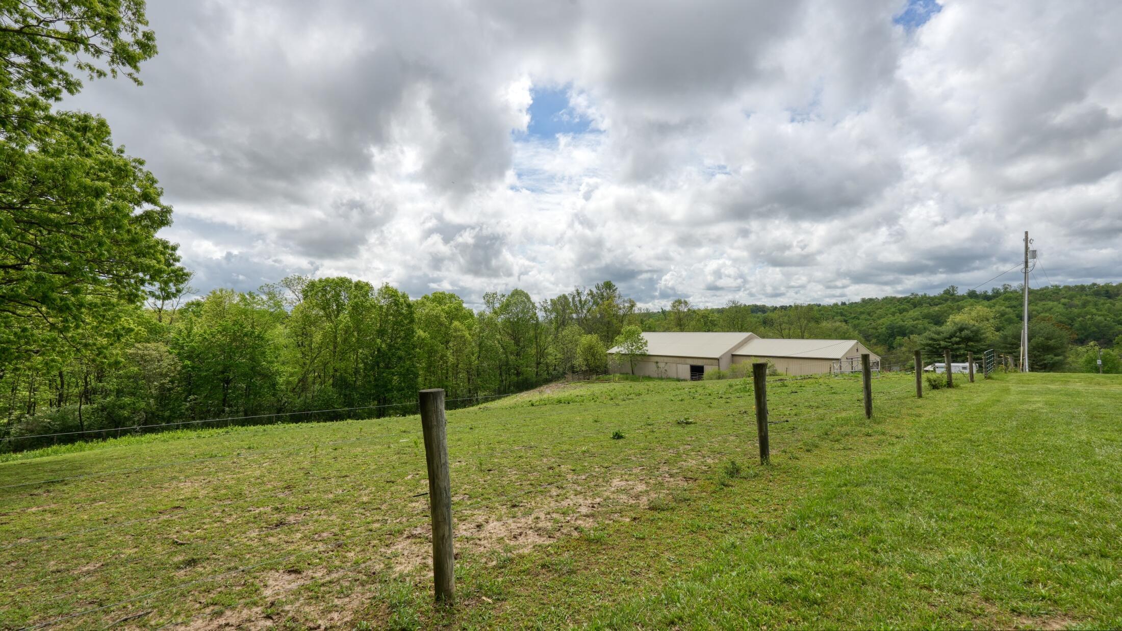 2631 Coopermill Road, Zanesville, Ohio image 44