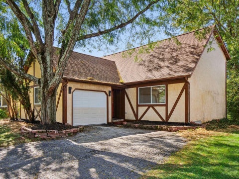 Photo of 5455 Maple Canyon Avenue, Columbus, OH 43229 (MLS # 226038521)
