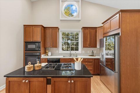 Tiny photo for 45 E California Avenue, Columbus, OH 43202 (MLS # 226002779)