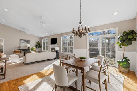 Tiny photo for 45 E California Avenue, Columbus, OH 43202 (MLS # 226002779)