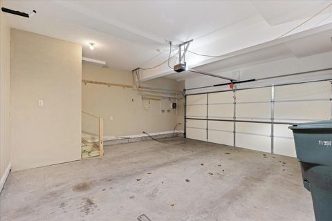 Tiny photo for 45 E California Avenue, Columbus, OH 43202 (MLS # 226002779)