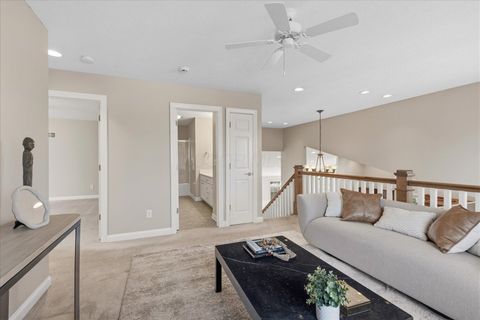 Tiny photo for 45 E California Avenue, Columbus, OH 43202 (MLS # 226002779)