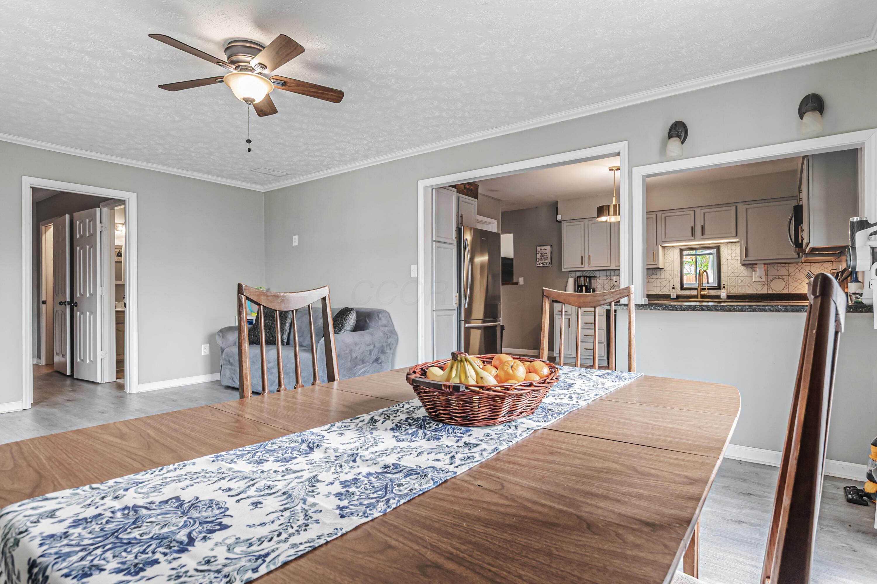805 Geron Drive, Springfield, Ohio image 12