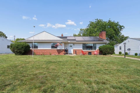 Tiny photo for 3158 Race Street, Columbus, OH 43204 (MLS # 226033895)