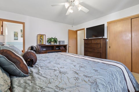 Tiny photo for 3158 Race Street, Columbus, OH 43204 (MLS # 226033895)