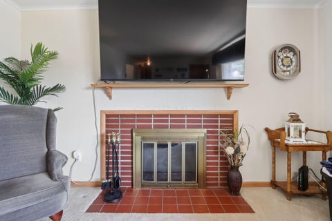 Tiny photo for 3158 Race Street, Columbus, OH 43204 (MLS # 226033895)