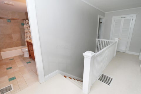 Tiny photo for 188 Montrose Way, Columbus, OH 43214 (MLS # 226036061)