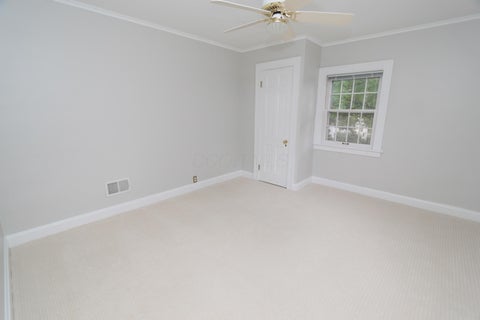 Tiny photo for 188 Montrose Way, Columbus, OH 43214 (MLS # 226036061)