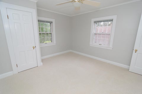 Tiny photo for 188 Montrose Way, Columbus, OH 43214 (MLS # 226036061)