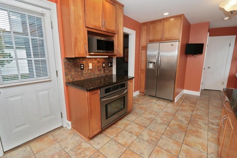 Tiny photo for 188 Montrose Way, Columbus, OH 43214 (MLS # 226036061)
