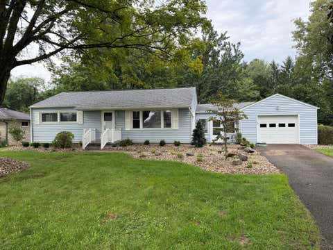 Homes For Sale - 3669 Kay Drive<br/> Zanesville, OH 43701