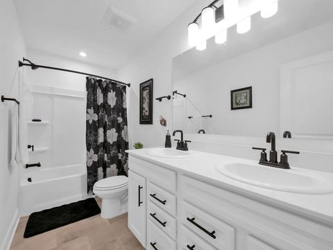 Tiny photo for 2003 Broccoli Drive, Hilliard, OH 43026 (MLS # 225040587)
