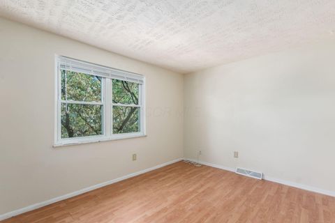 Tiny photo for 3463 Green Meadows Street, Columbus, OH 43207 (MLS # 225037193)