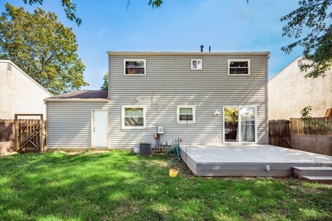 Tiny photo for 3463 Green Meadows Street, Columbus, OH 43207 (MLS # 225037193)