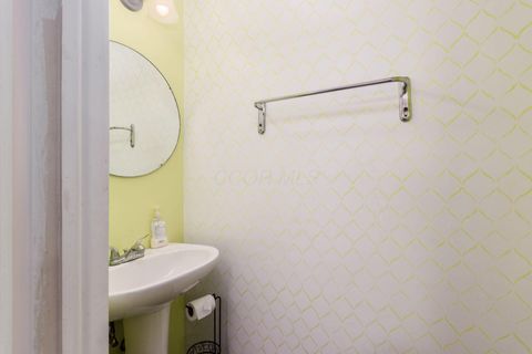 Tiny photo for 3463 Green Meadows Street, Columbus, OH 43207 (MLS # 225037193)