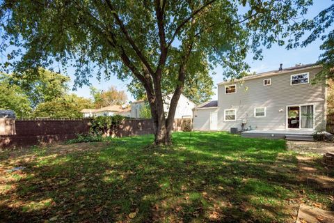 Tiny photo for 3463 Green Meadows Street, Columbus, OH 43207 (MLS # 225037193)