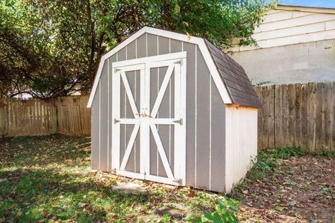 Tiny photo for 3463 Green Meadows Street, Columbus, OH 43207 (MLS # 225037193)