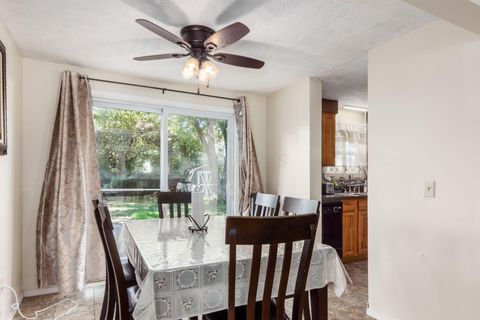 Tiny photo for 3463 Green Meadows Street, Columbus, OH 43207 (MLS # 225037193)