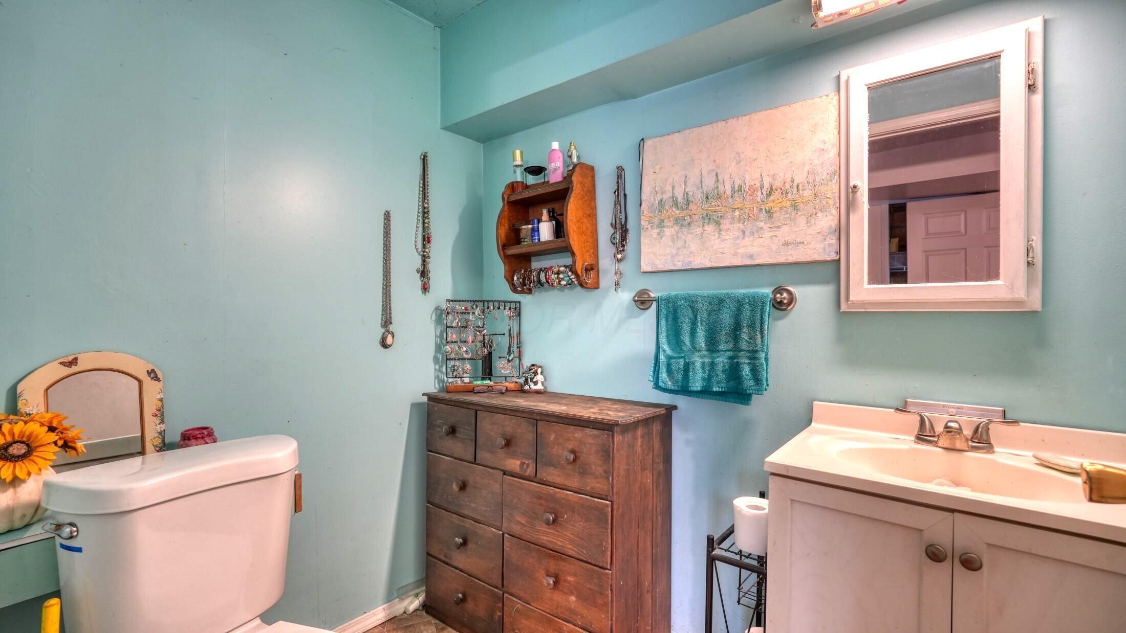 225 Homestead Drive, New Concord, Ohio image 29