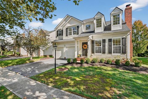 Photo of 5692 Sugarwood Drive, New Albany, OH 43054 (MLS # 225039978)